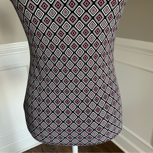 White House Black Market Geometric Print Lace Trimmed Ruched Neck Cami Top Small - Picture 6 of 12